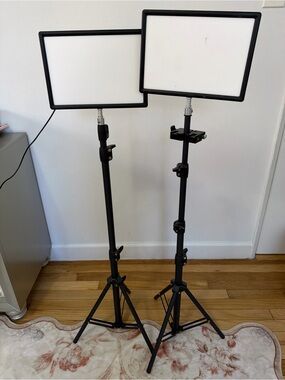 Pair of Adjustable LED Panel Lights on Tripods - Black/White